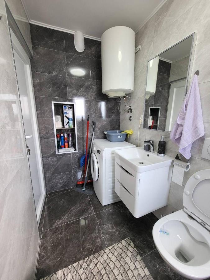 Apartman Dora With Sea View And Terrace ウマグ エクステリア 写真